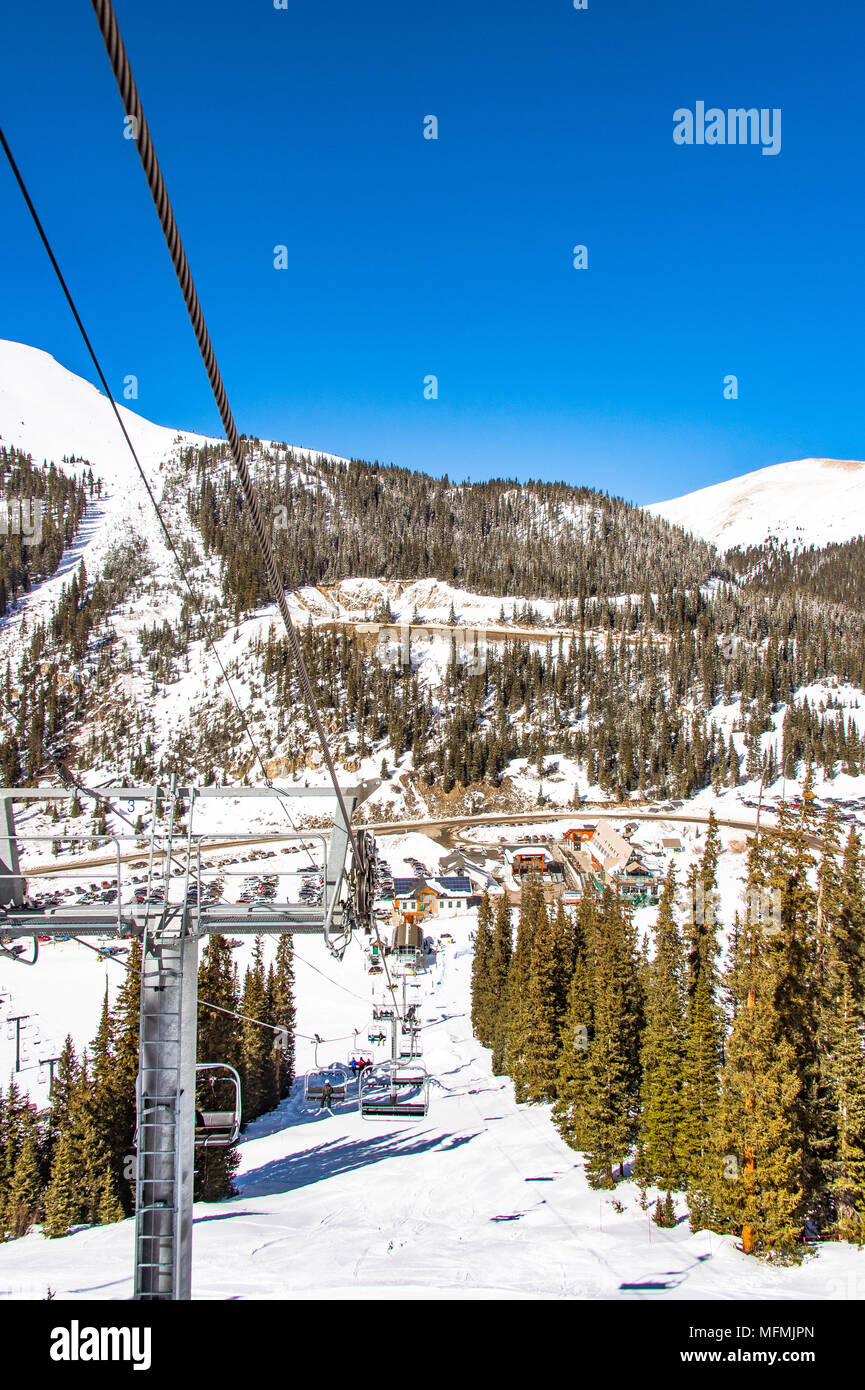 Arapahoe Basin coperto di neve in Colorado, Stati Uniti Foto Stock