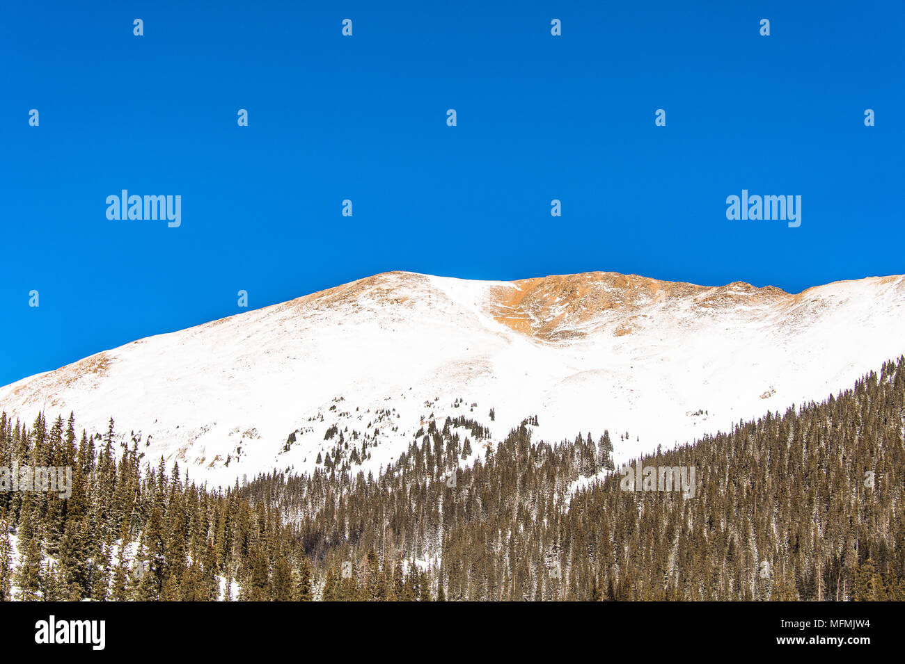 Arapahoe Basin coperto di neve in Colorado, Stati Uniti Foto Stock