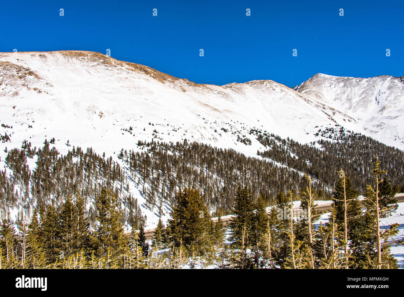 Arapahoe Basin coperto di neve in Colorado, Stati Uniti Foto Stock