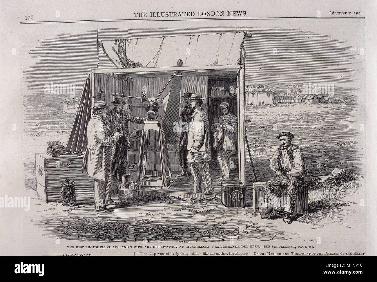 Il Kew heliograph essendo utilizzato durante il British spedizione astronomica per visualizzare l'eclisse solare totale, Spagna, 1860. Temporanea del punto di osservazione con il Kew heliograph interno, circondato dagli astronomi. Warren De La Rue ha preso le prime fotografie di un'eclisse totale su questa spedizione. Da 'l'Illustrated London News' Vol 37 (Londra, 1860). Foto Stock