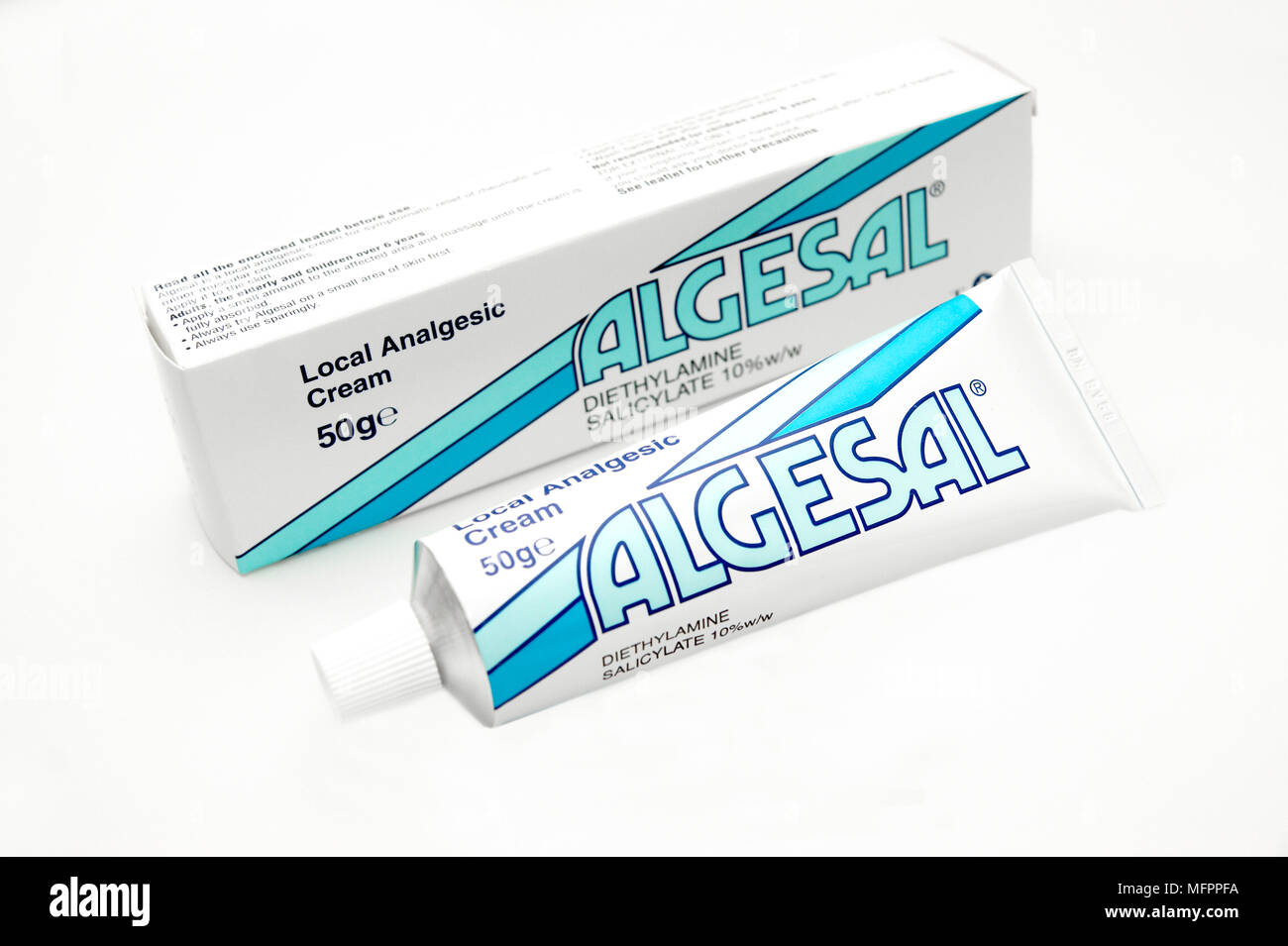 Algesal (dietilamina salicilato) un analgesico crema alleviare i sintomi  delle malattie reumatiche e dolori muscolari Foto stock - Alamy