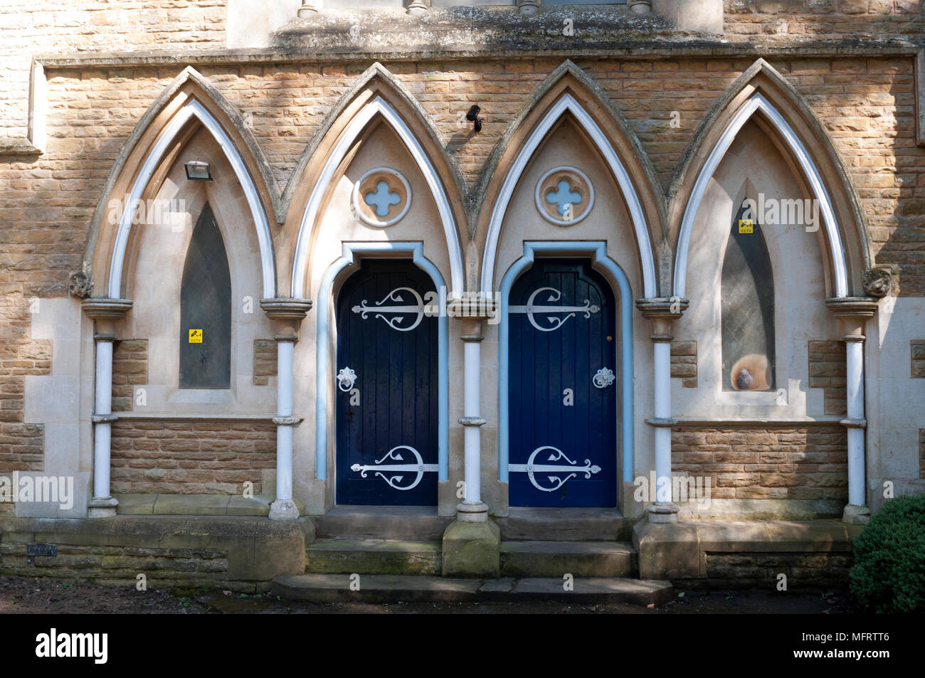 Portali ad ovest di San Crispino Cappella dell'ospedale, Duston, Northampton, Northamptonshire, England, Regno Unito Foto Stock