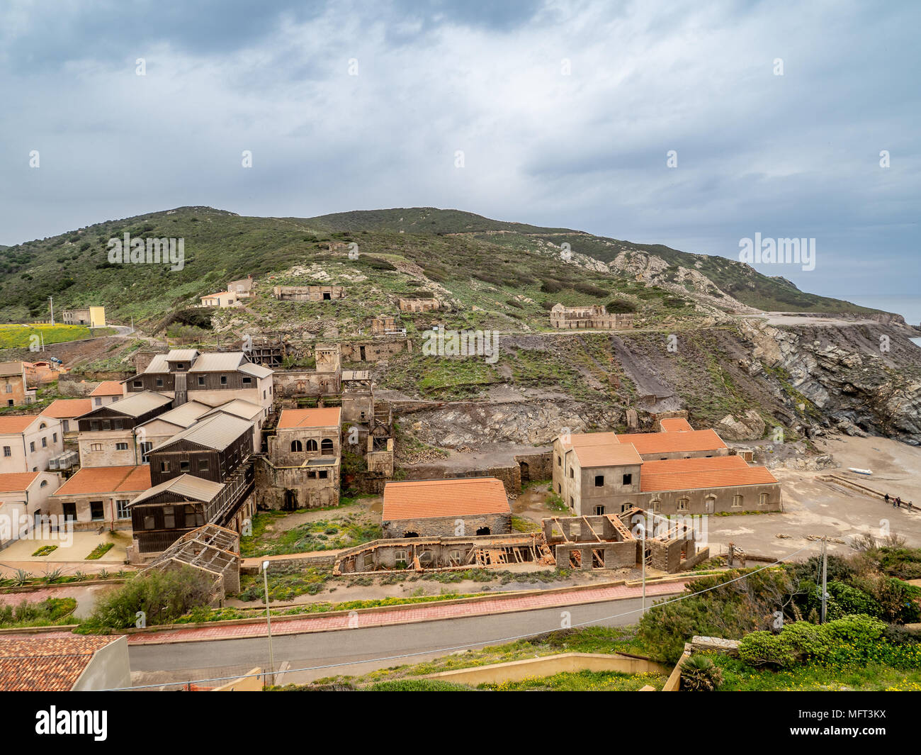 L'ex città mineraria di Argentiera, l'isola di Sardegna, Italia Foto Stock