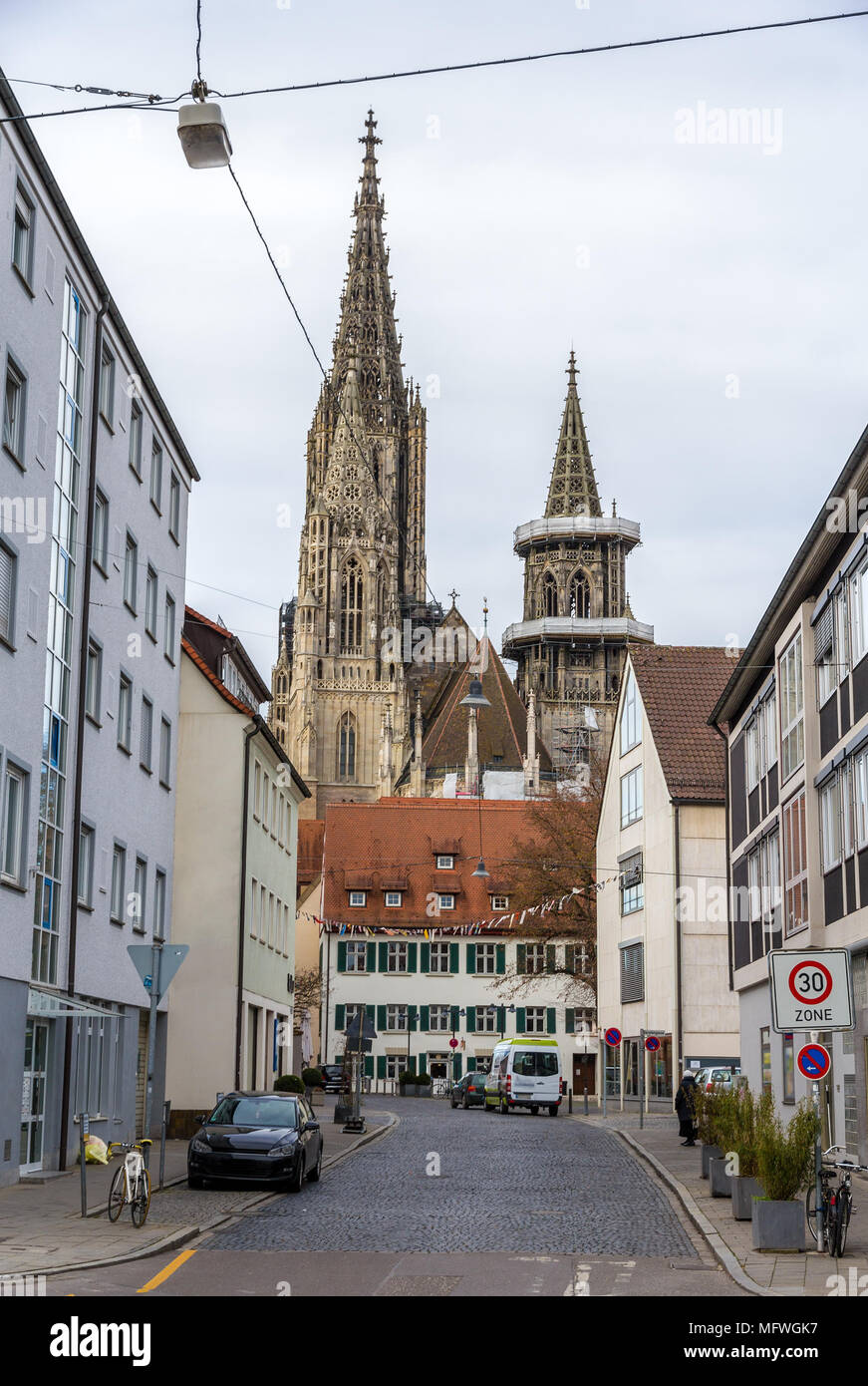 Vista di Ulm Minster - Germania, Baden-Württemberg Foto Stock