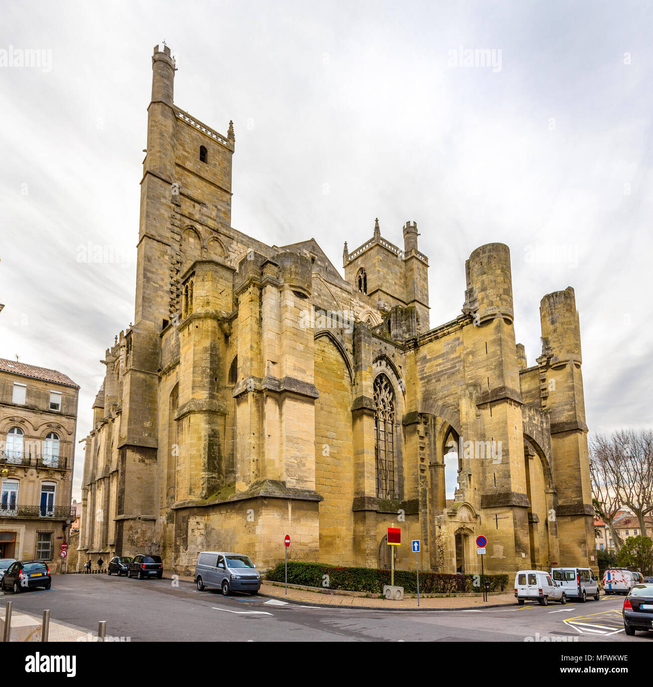 Vista della cattedrale di Narbonne - Francia Foto Stock