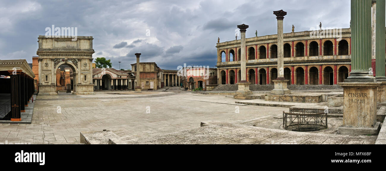 Set cinematografici a Cinecitta. Roma, Italia Foto Stock