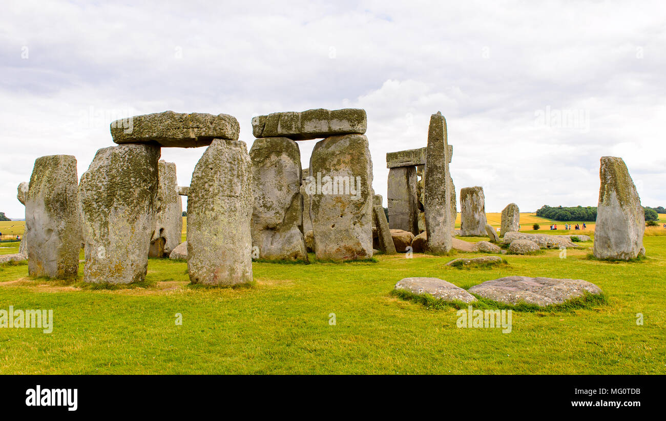 Chiudere la vista delle pietre di Stonehenge, un monumento preistorico nel Wiltshire, Inghilterra. UNESCO siti del Patrimonio Mondiale Foto Stock