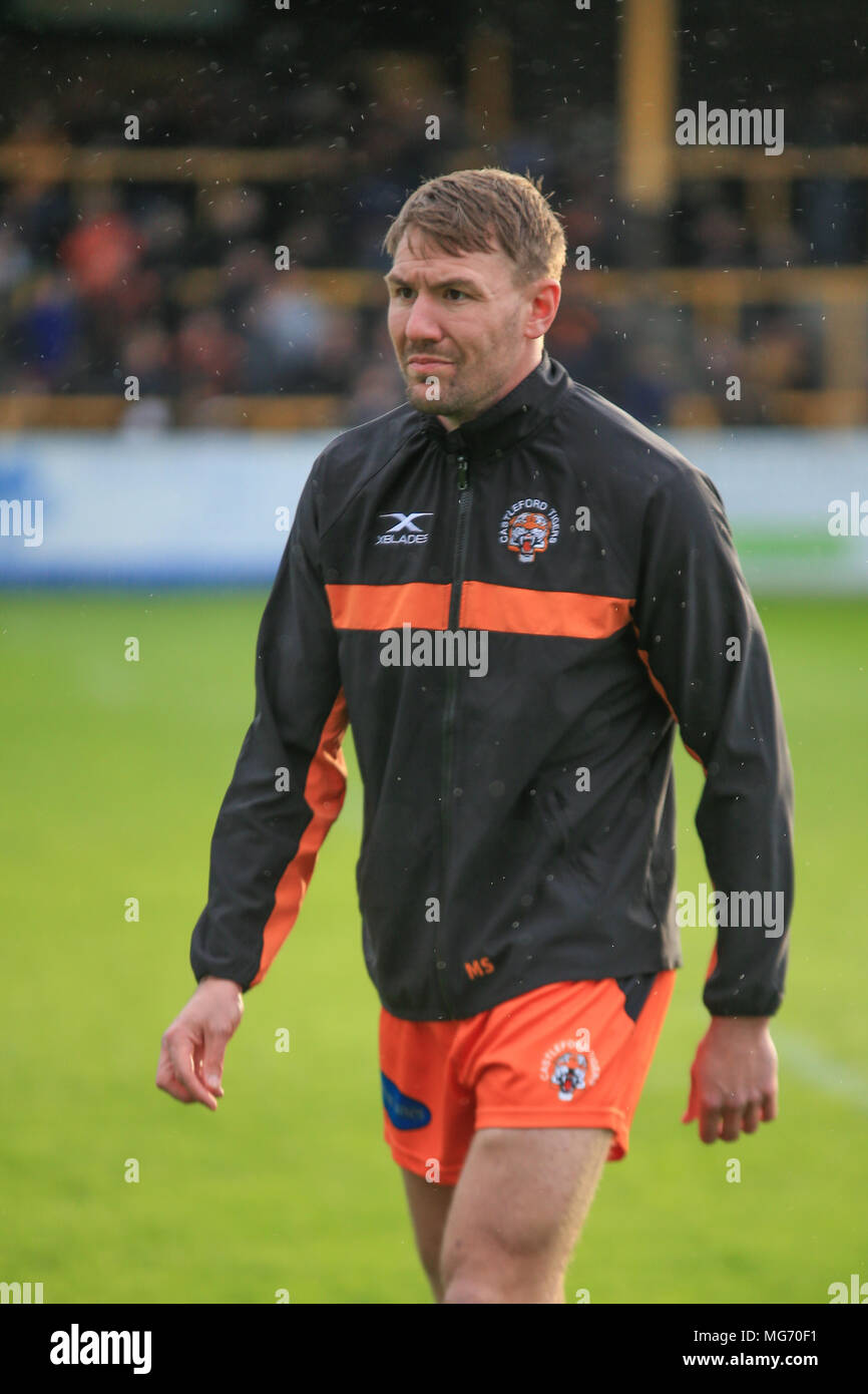 Castleford, Regno Unito. Il 27 aprile 2018 , Mend-a-tubo Jungle, Castleford, Inghilterra; Betfred Super League Rugby, Castleford Tigers v Wakefield Trinità; Michael Shenton di Castleford tigri nel warm up Credit: News immagini /Alamy Live News Foto Stock
