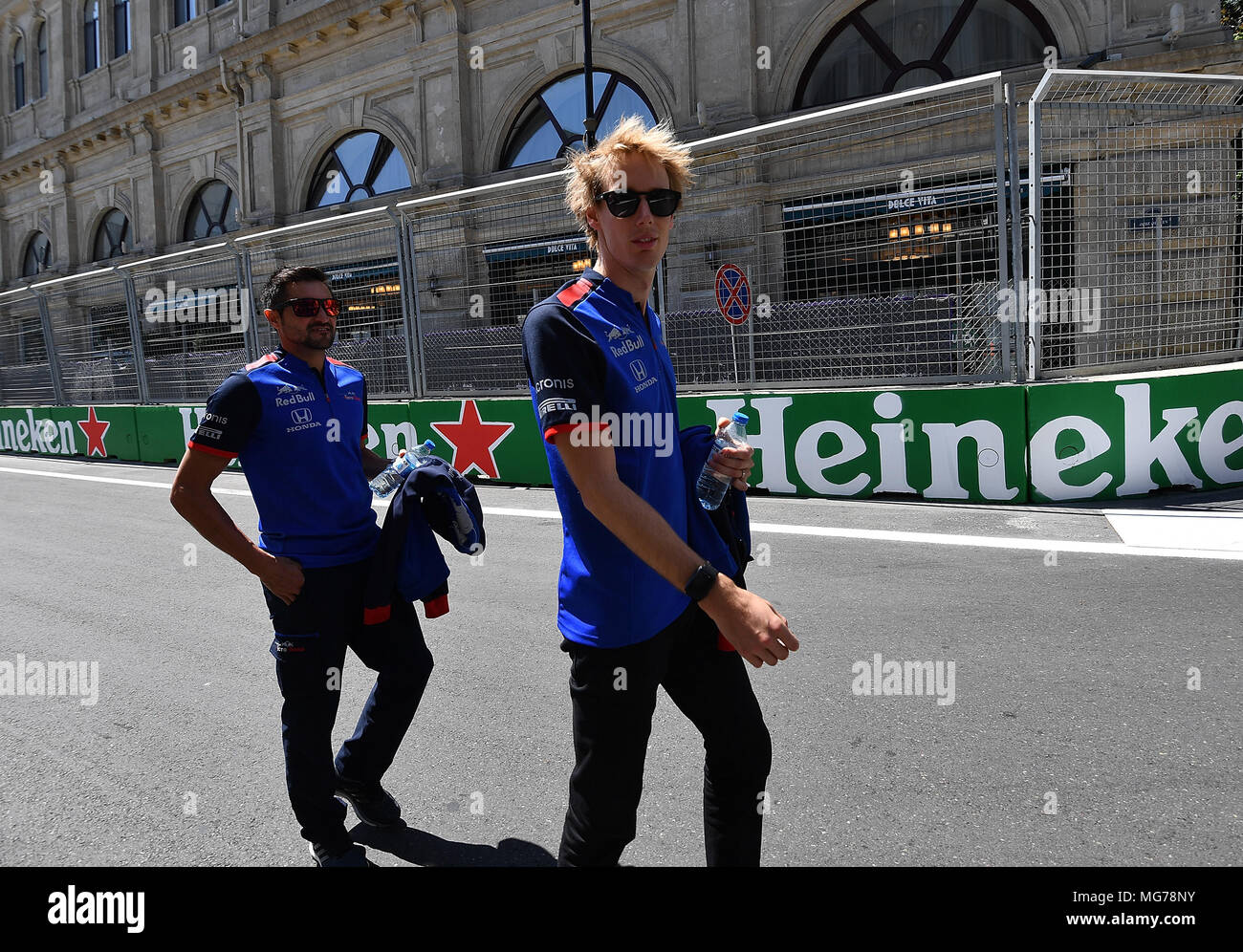 26.04.2018, Baku circuito cittadino, Baku, Formula 1 2018 AZERBAIGIAN GRAND PRIX, 27. - 29.04.2018 , im Bild Brendon Hartley (NZL#28), Red Bull Toro Rosso Honda foto: Cronos/Hasan Bratic Foto Stock