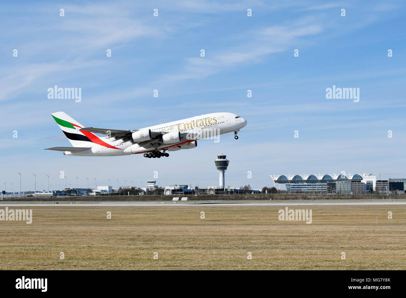 Emirates, compagnie aeree, Airbus A380-800, aeromobili, aereo, aereo, aeroporto di Monaco di Baviera, MUC, Germania, Foto Stock