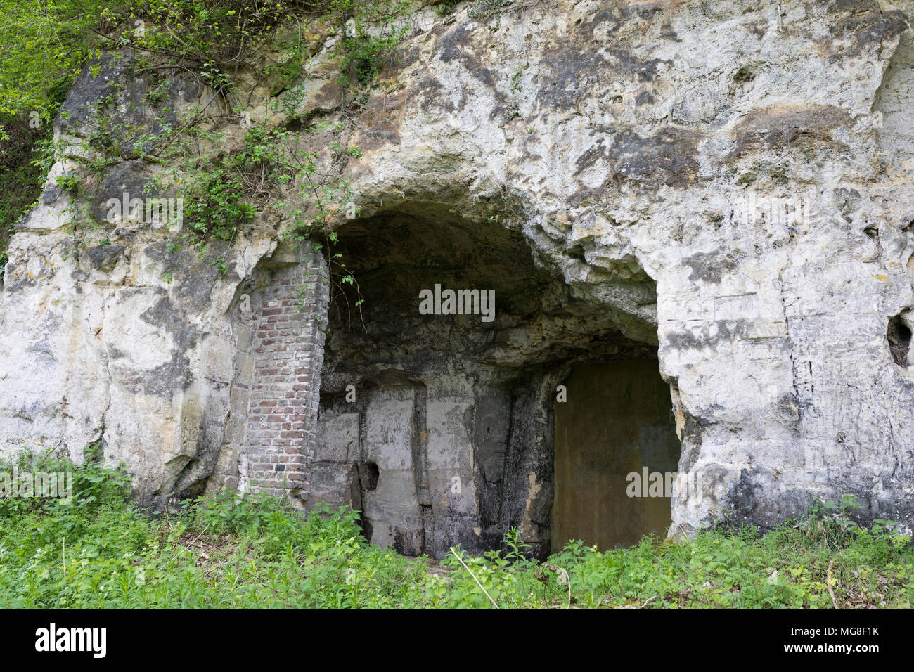 Secret parzialmente sotterraneo impianto di riparazione per i motori della Germania nazista bombardieri in Bronsdael-cava nei Paesi Bassi Foto Stock