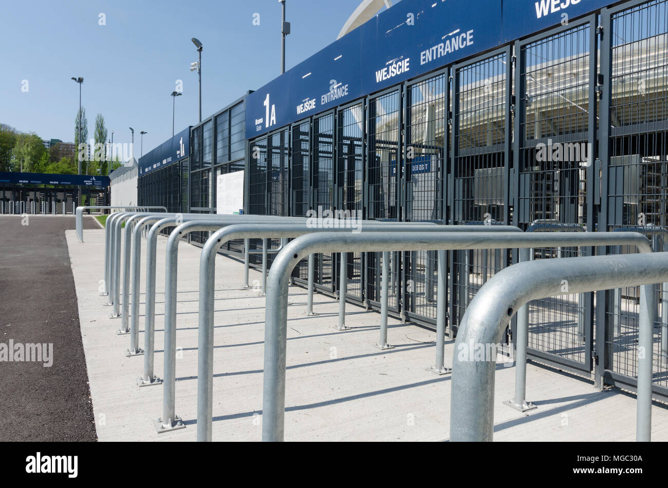 Chorzow, Polonia - 21 Aprile 2018: porte d ingresso per la Slesia Stadio Nazionale Foto Stock
