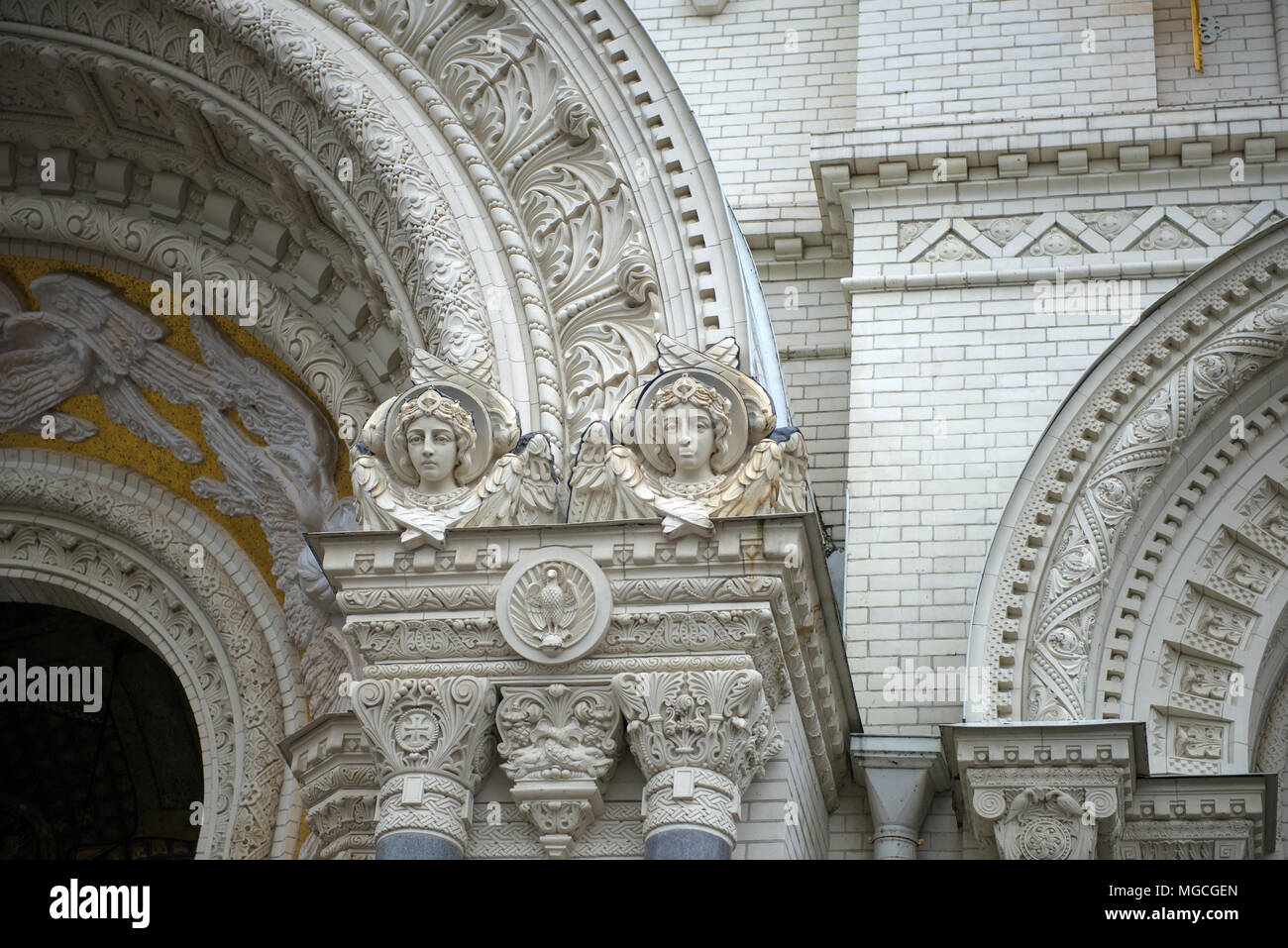 Dettagli della decorazione esterna Naval Cattedrale di San Nicola - l'ultima e più grande della Cattedrale navale dell'impero russo. È stato costruito nel 19 Foto Stock