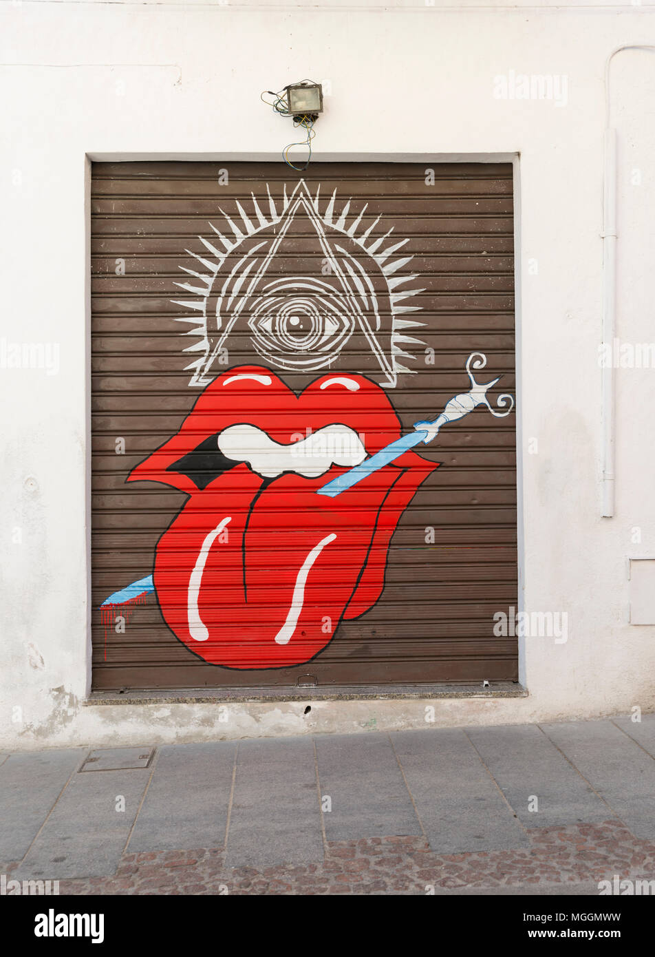 Murales in Orgosolo Italia dal circa 1969 i dipinti murali riflettono diversi aspetti della Sardegna La lotte politiche e questioni internazionali Foto Stock