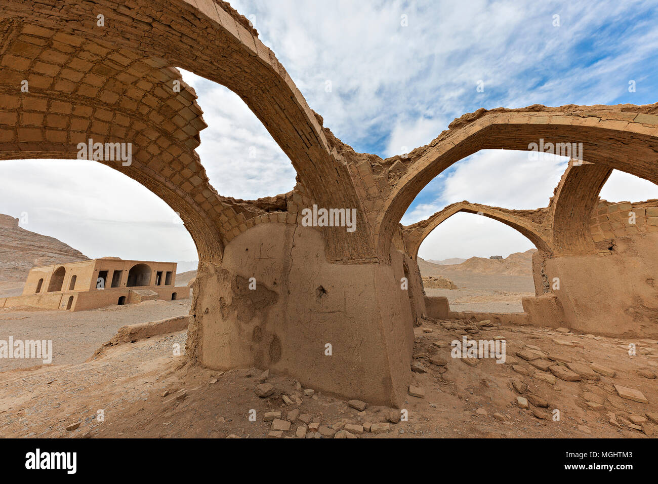 Rovine di templi zoroastriana vicino alla città di Yazd, in Iran. Foto Stock