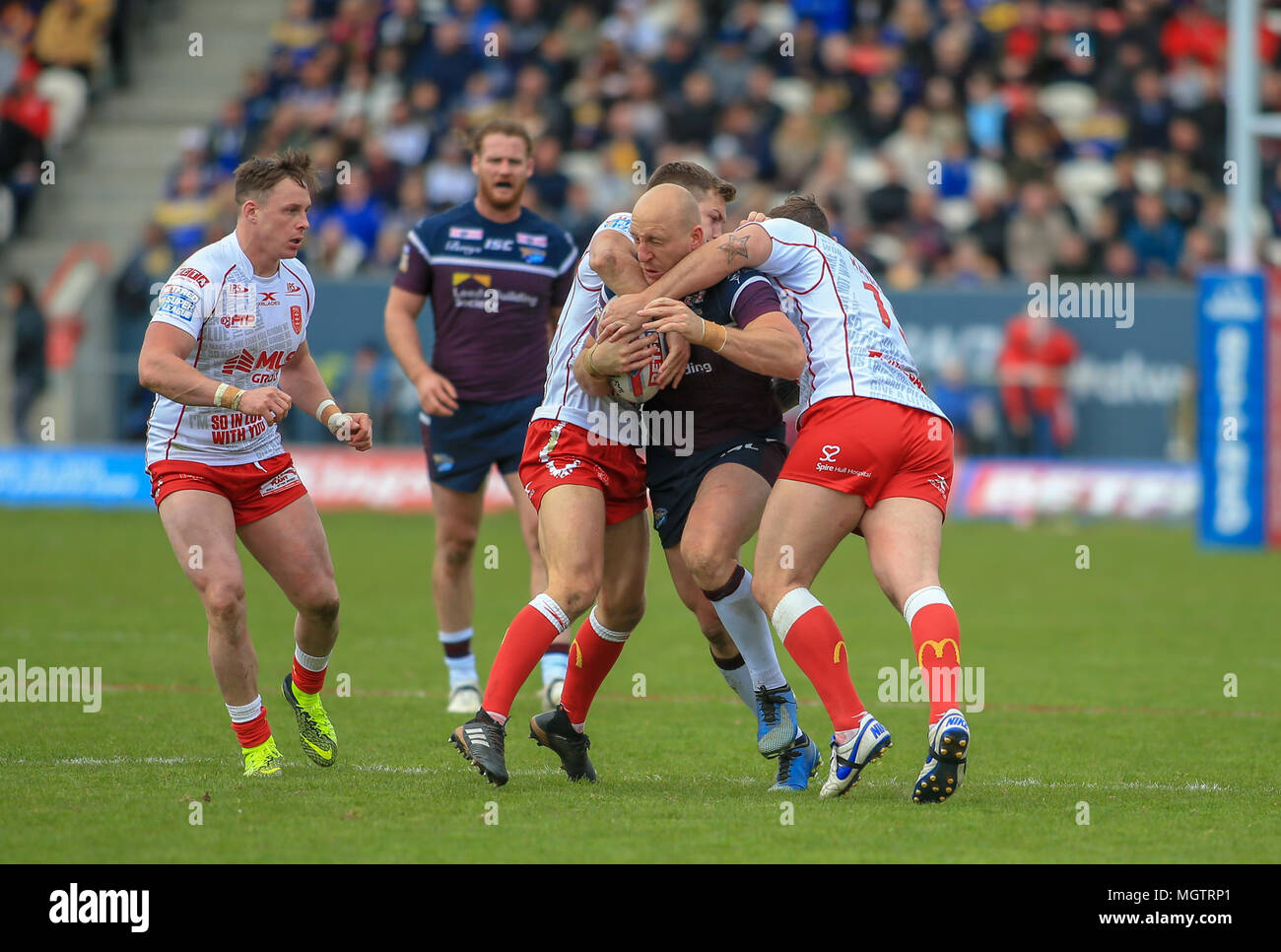 Hull, Regno Unito. Il 29 aprile 2018. Betfred Super League Rugby, Round 13,Hull KR v Leeds rinoceronti; Carl Ablett di Leeds rinoceronti combattuta Credito: News immagini /Alamy Live News Foto Stock