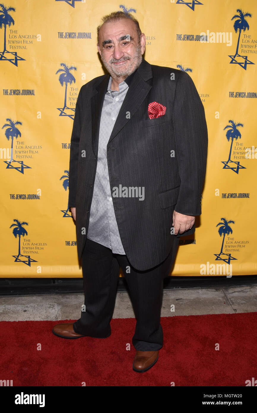 Beverly Hills, Stati Uniti d'America. 28 apr, 2018. Ken Davitian arriva al tredicesimo annuale di Los Angeles Jewish Film Festival la premiere del " progetto di Samuel' al Laemmle Music Hall di sabato 28, 2018. Credito: la foto di accesso/Alamy Live News Foto Stock