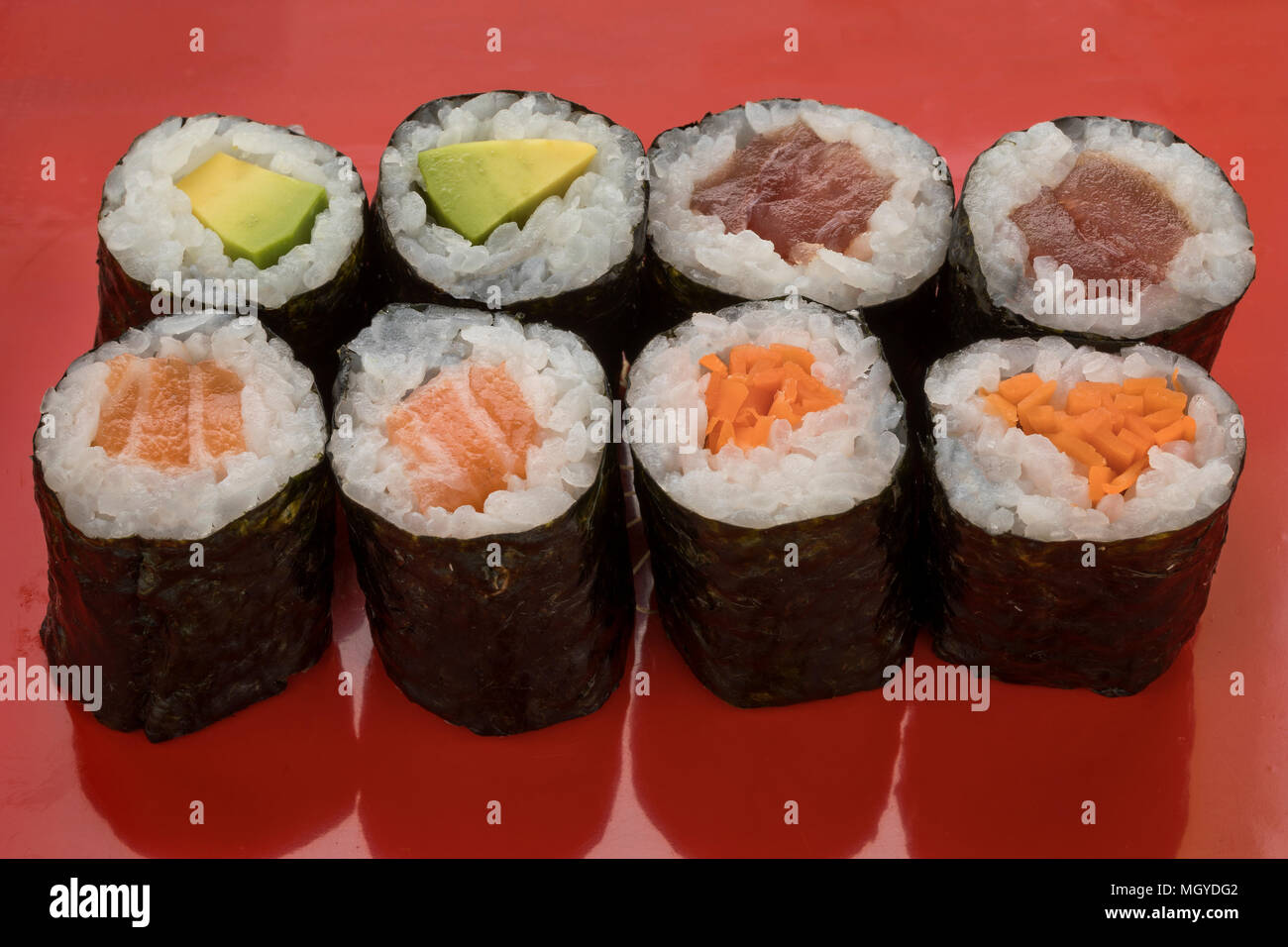 Varietà tradizionale di sushi giapponese maki Foto Stock
