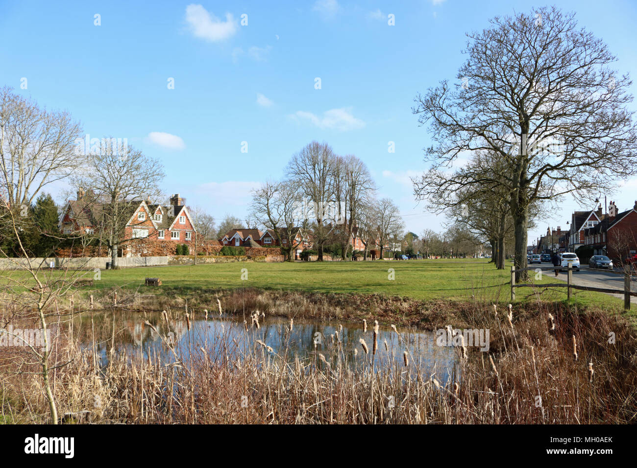 Cranleigh village in Surrey. Il più grande villaggio in Inghilterra. Foto Stock