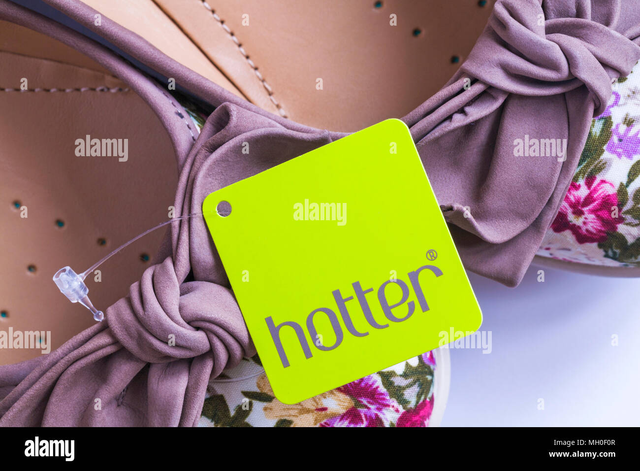 Etichetta più calda sulle scarpe Foto Stock
