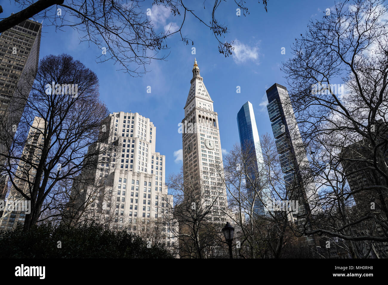 Una vista generale dei grattacieli di New York City negli Stati Uniti. Da una serie di foto di viaggio negli Stati Uniti. Foto Data: Domenica, 8 aprile Foto Stock