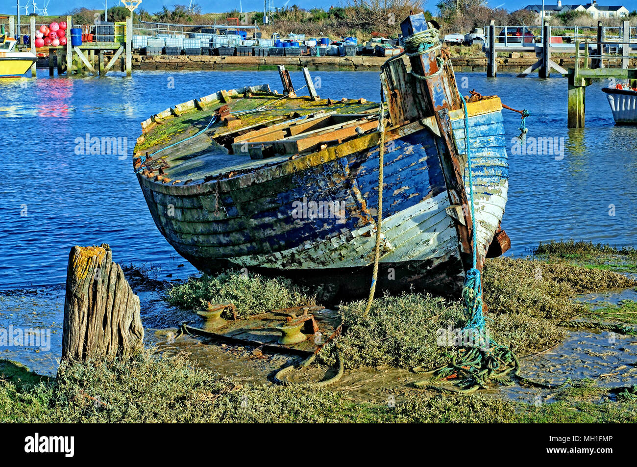 Marciume barca al porto di segale Foto Stock