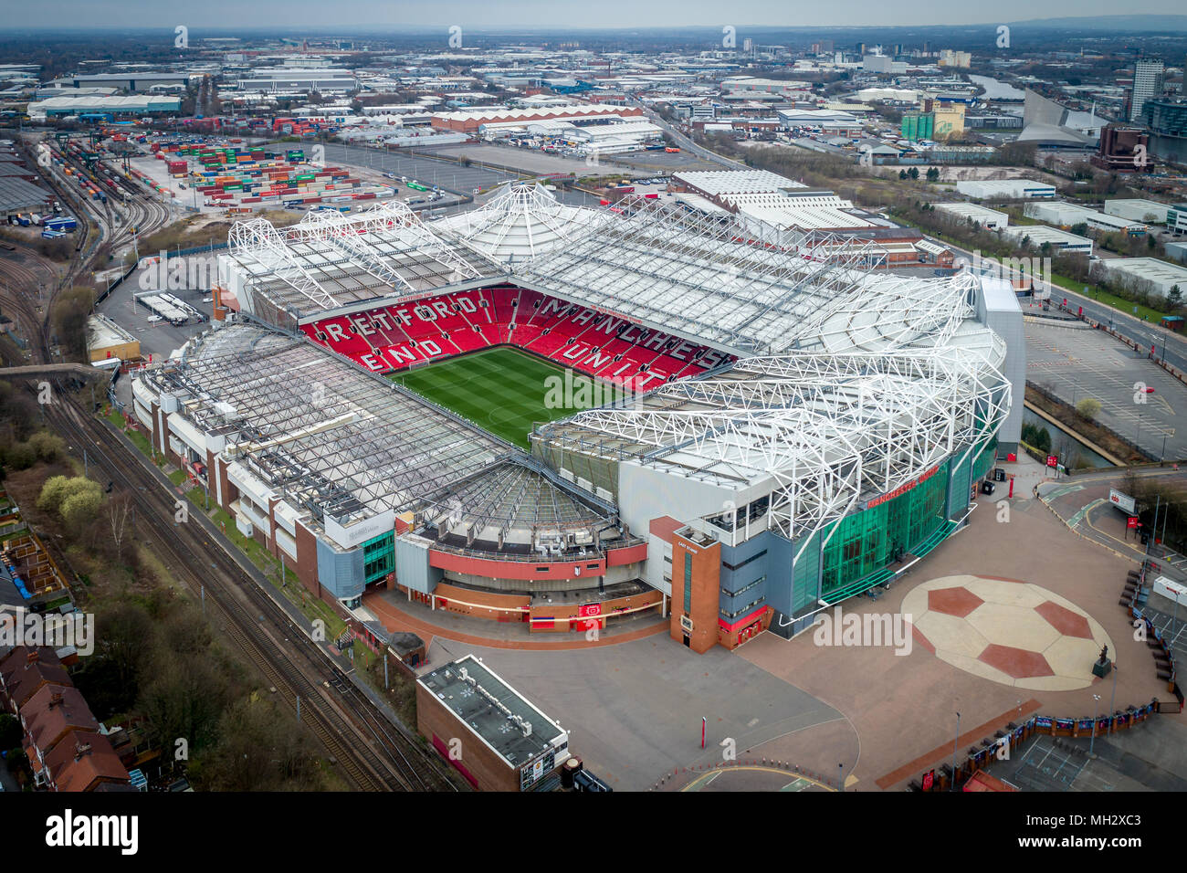 Vista aerea del Old Trafford Stadium, casa di Manchester United FC Foto Stock