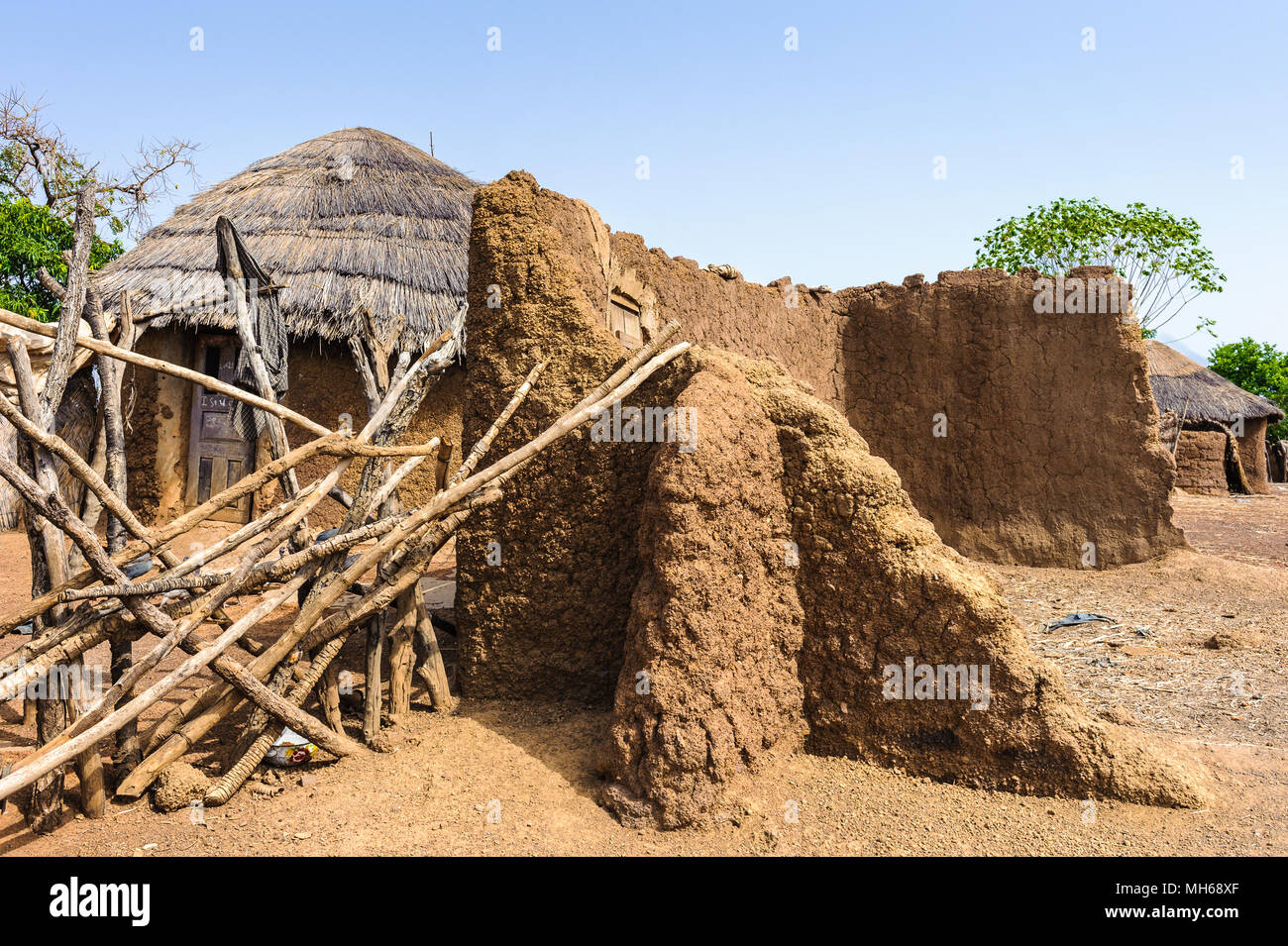 Casa in Ghana, di poveri che vivono qui. Il Ghana, Africa Foto Stock