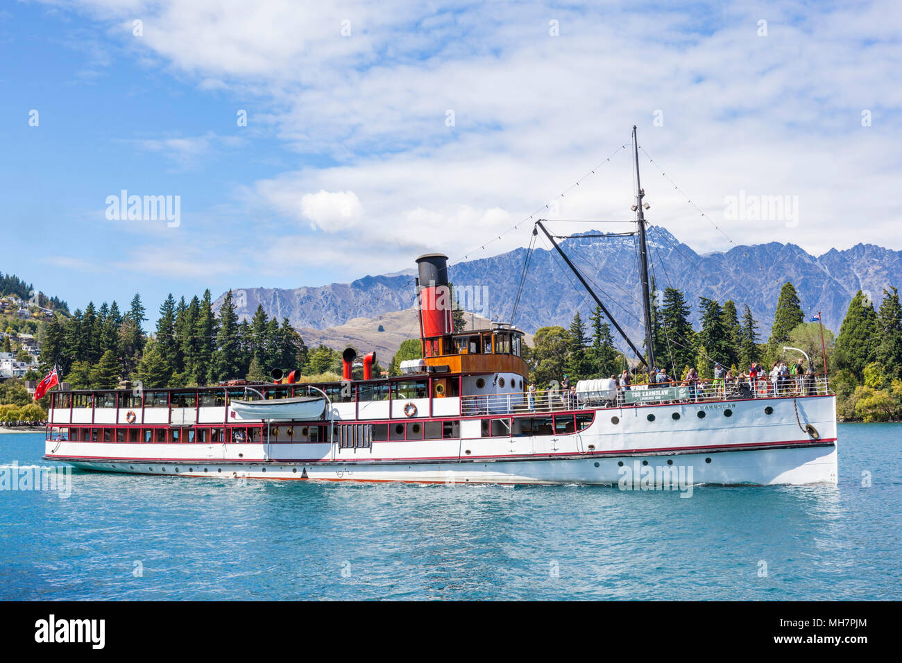 Crociera TSS Earnslaw sul Lago Wakatipu a walter Peak con partenza dal molo di Queenstown Nuova Zelanda, isola meridionale di Queenstown, Isola meridionale della Nuova Zelanda Foto Stock