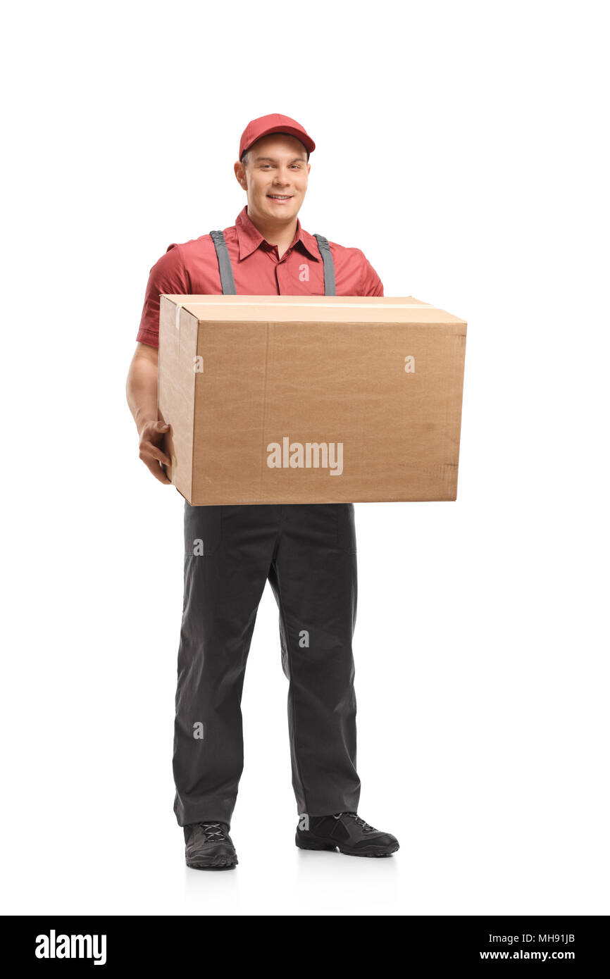 A piena lunghezza Ritratto di un mover tenendo una scatola isolata su sfondo bianco Foto Stock