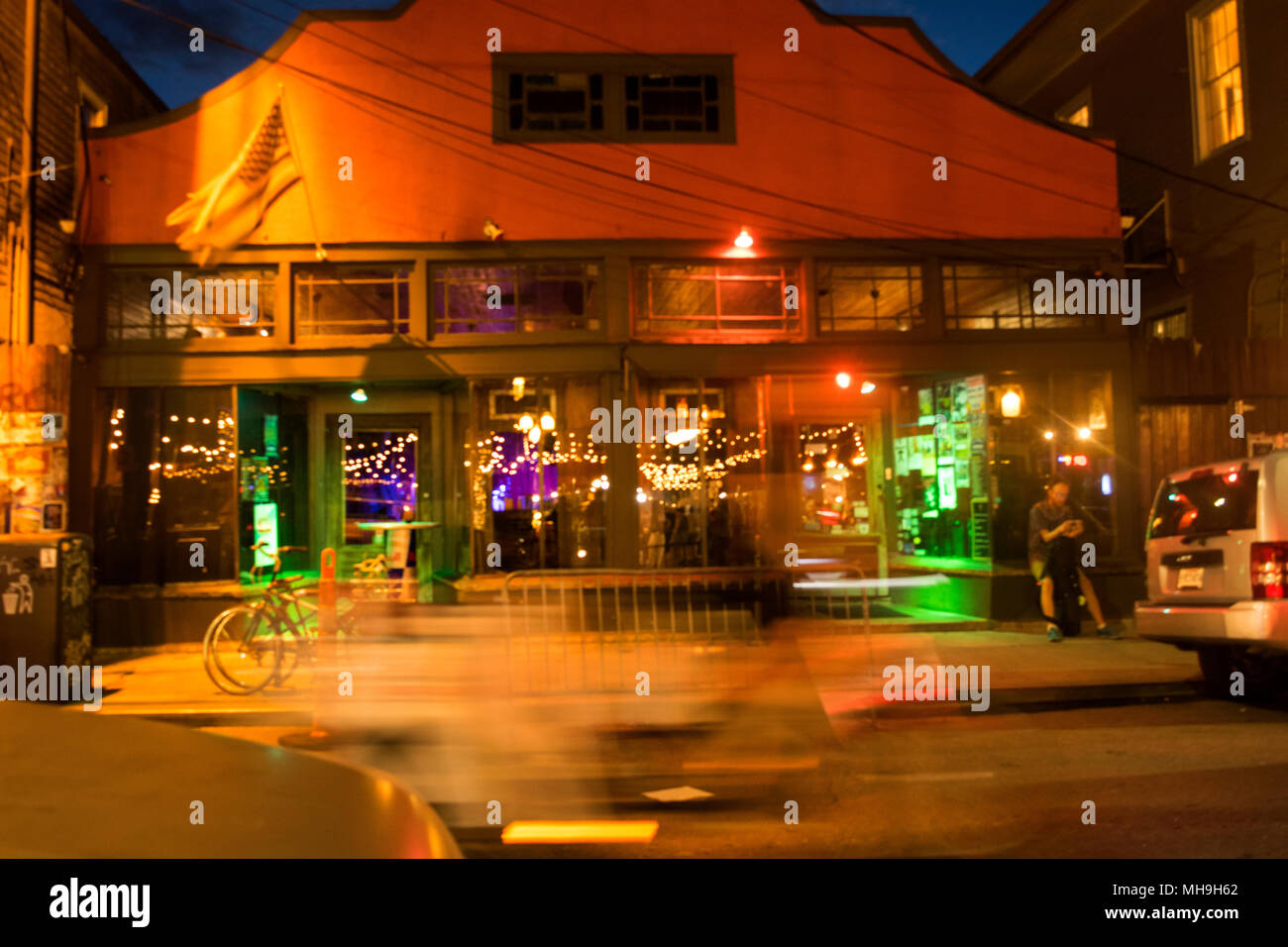 Il francese Street, New Orleans di notte. Foto Stock