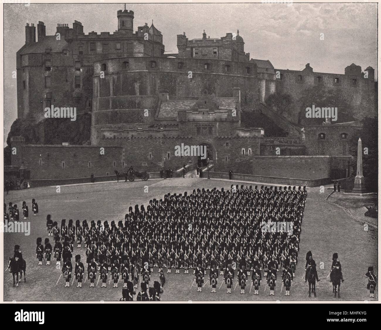 Il Castello di Edimburgo, chiamato in tempi antichi il "Castello alato,' a causa della sua situazione di nobili, era come lontano come la quarta c… Foto Stock