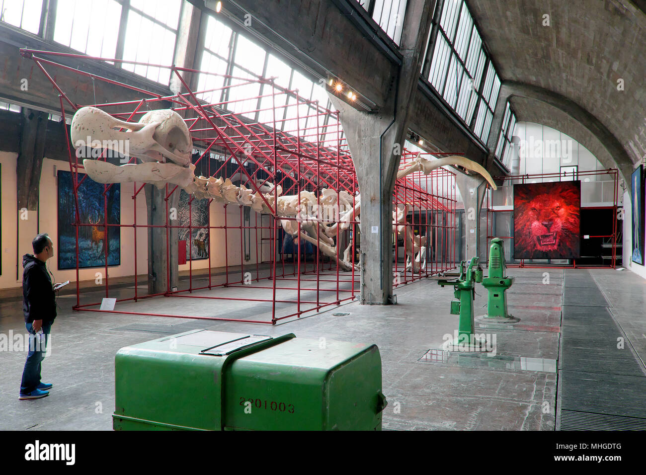 "Trovare il Dodo" dall'artista Liu all'interno dello spazio 798 - un ex edificio di fabbrica, Art Zone 798 o Dashanzi Art District, Pechino, Cina Foto Stock