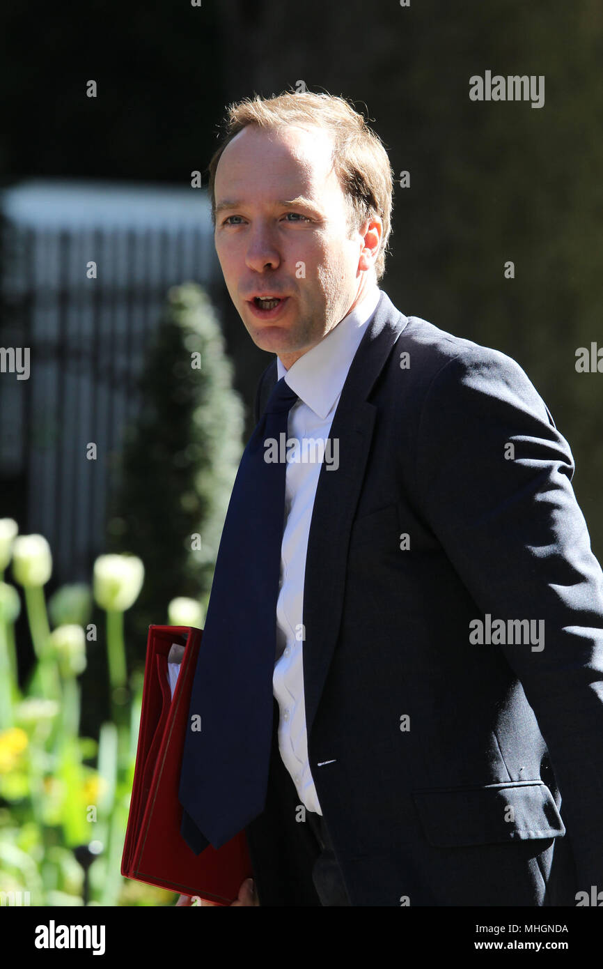 Londra, Regno Unito, 1 maggio 2018. Il Segretario di Stato per il digitale, la cultura, i media e lo sport Matthew Hancock partecipa alla riunione settimanale del Gabinetto presso 10 Downing Street, Londra, Regno Unito Foto Stock