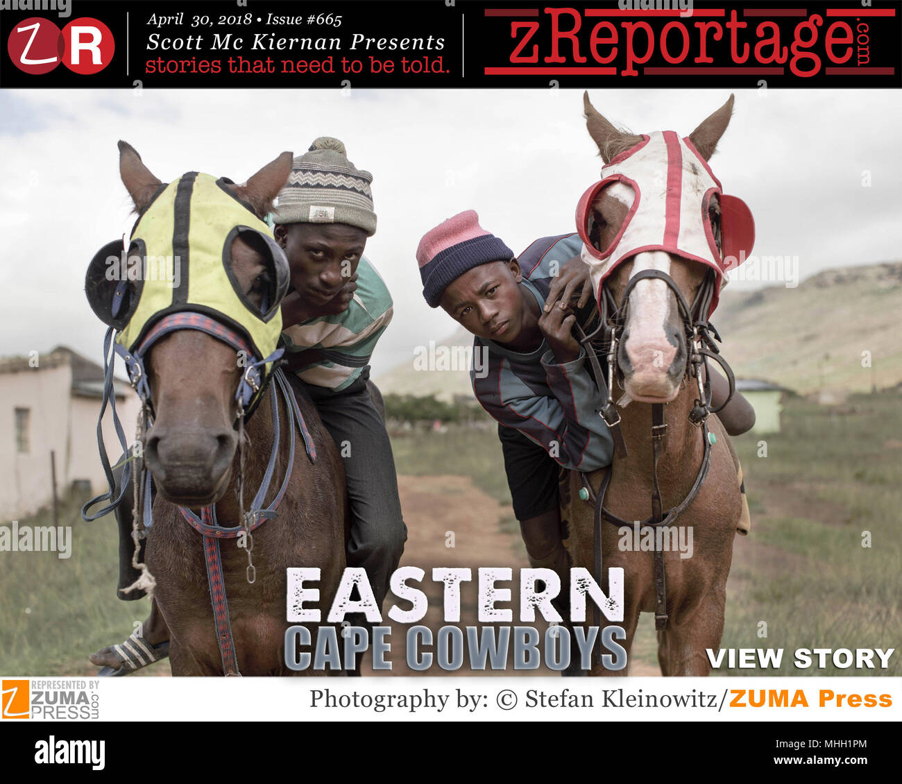 ZReportage.com Storia della settimana # 665 - Eastern Cape Cowboy - Lanciato Aprile 31, 2018 - completa esperienza multimediale: audio, foto, testo e o video: andare a zReportage.com per vedere di più - "Io amo i cavalli. In sella ad un cavallo mi rende felice e mi fa sentire libero. A volte si sente come volare' proclama 11 enne Muhtle, chi è stato a cavallo sin dall'età di tre anni. Nella provincia del Capo orientale del Sud Africa, cavallo la cultura svolge una parte significativa della società, che può essere visto attraverso la Comunità in merito agli animali di alto valore economico e sociale. Per le popolazioni dell est C Foto Stock