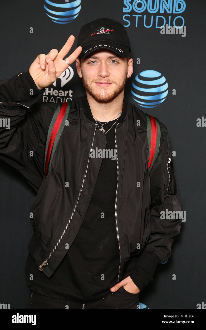 Bala Cynwyd, PA, Stati Uniti d'America. Il 1 maggio, 2018. Elle Inverno foto visita Q 102 performance studio in Bala Cynwyd, Pa onMay 1, 2018 Credit: Star Shooter/media/punzone Alamy Live News Foto Stock