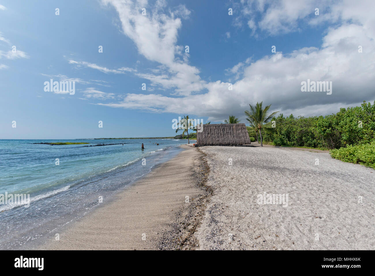 Hawaiian capanna sulla spiaggia sulla Big Island Foto Stock