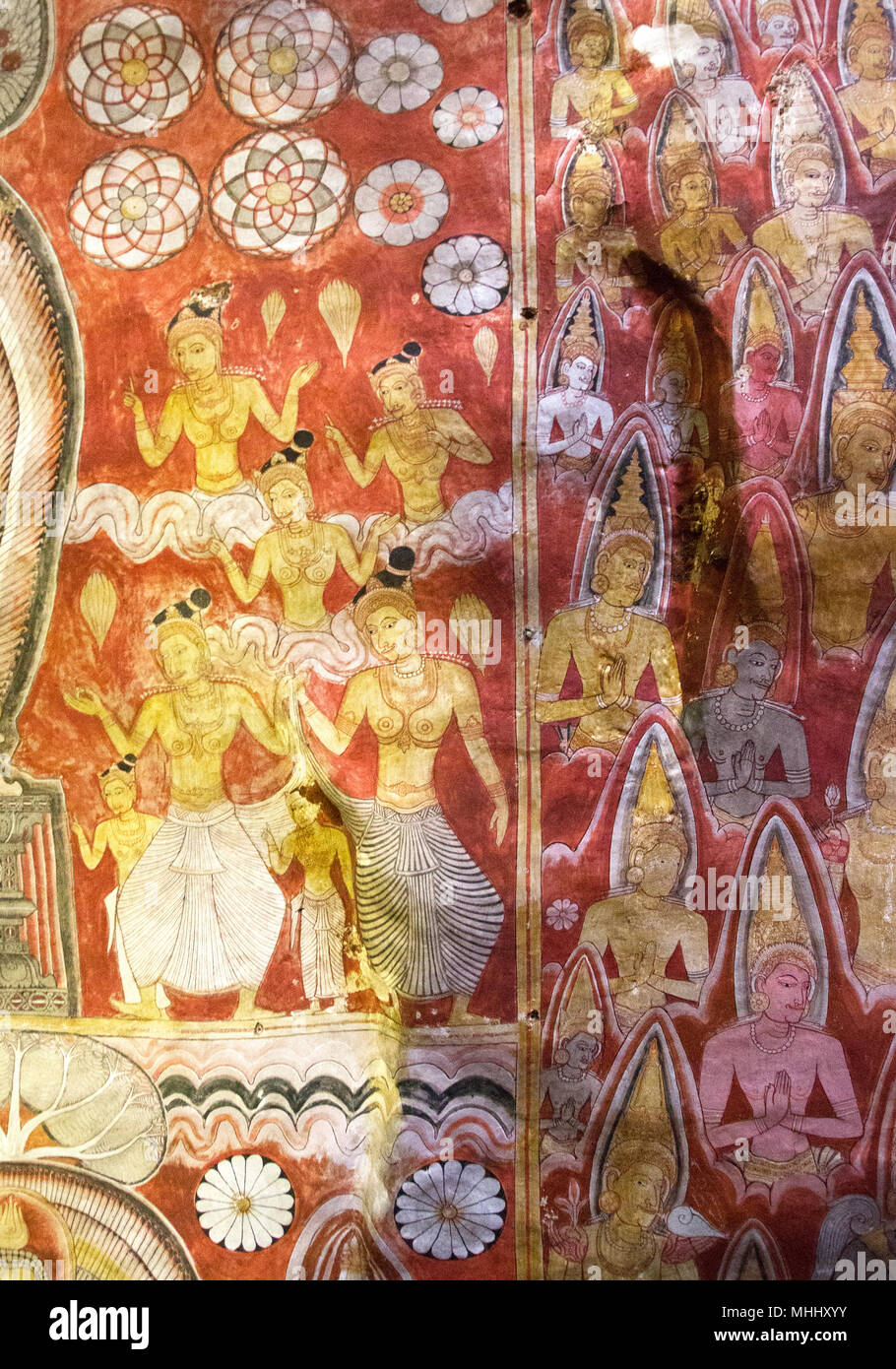Dambulla Sri Lanka Dambulla Cave Templi - Grotta II Maharaja Viharaya dipinti rupestri Foto Stock