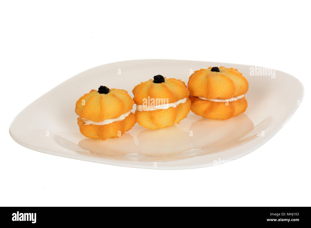 I cookie di sandwich, forma rotonda riempita con crema alla vaniglia Foto Stock