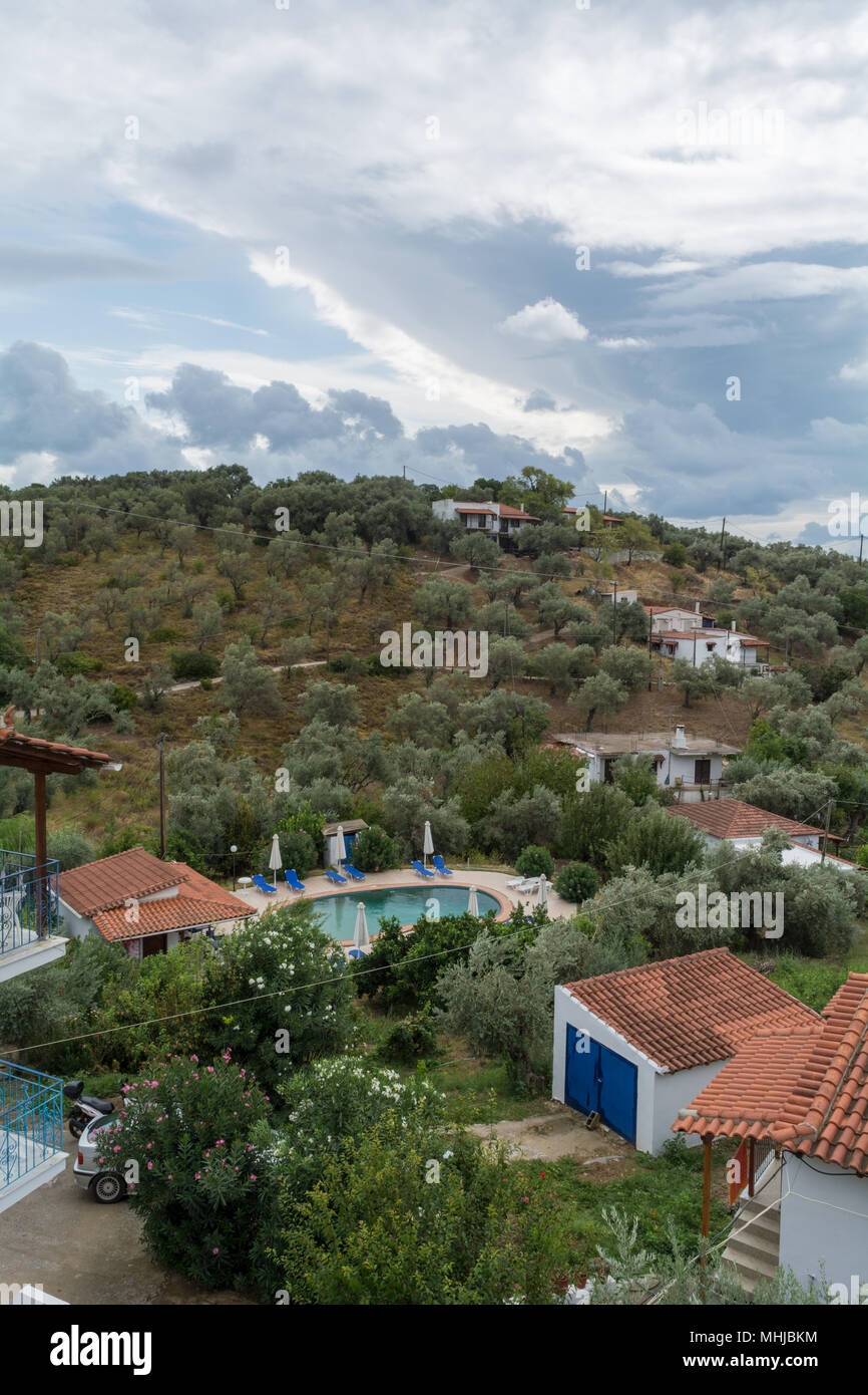 Terra di Skiathos Grecia con piscina Foto Stock