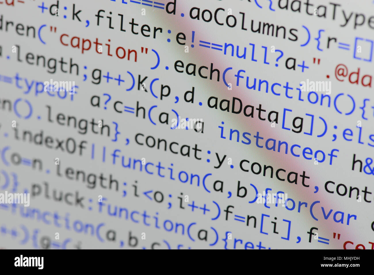 Real Java Script codice nella schermata di sviluppo. Flusso di lavoro di programmazione algoritmo astratto concetto. Primo piano di Java Script e codice HTML. Foto Stock