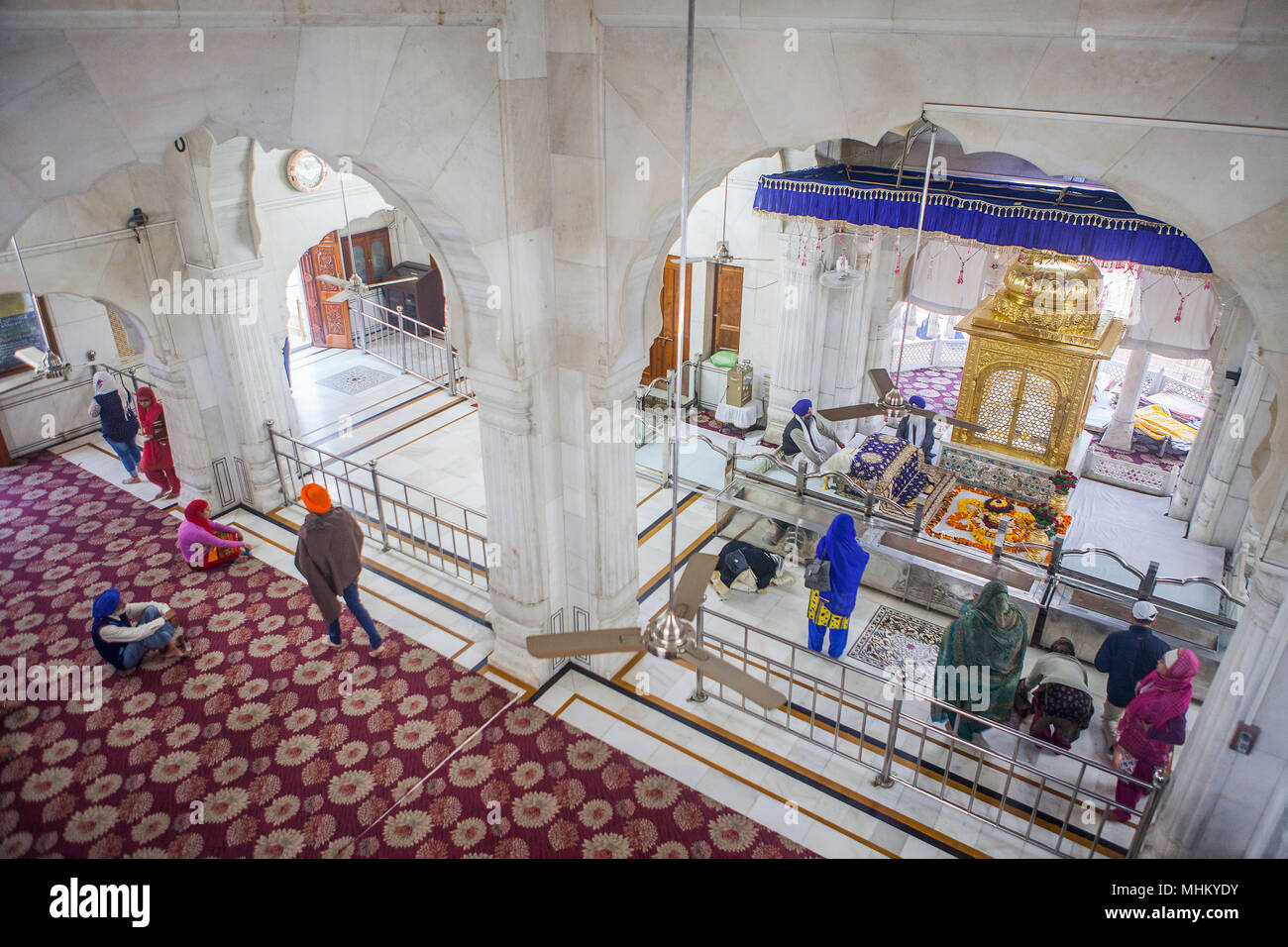 Interno del tempio d'oro, Amritsar Punjab, India Foto Stock