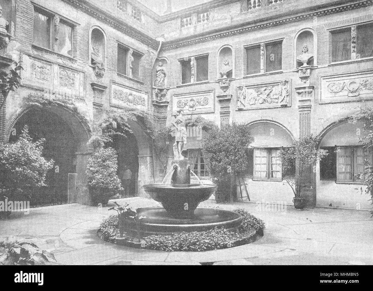 HAUTE GARONNE. Cour interna du Musée de Toulouse 1900 antica stampa Foto Stock