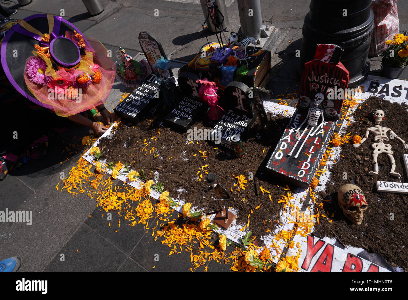 Città del Messico, Messico - 5 novembre 2017 - Il Giorno dei Morti spagnolo Dia de Muertos è un multy Day holiday celebrata in tutto in Messico e Regno St Foto Stock