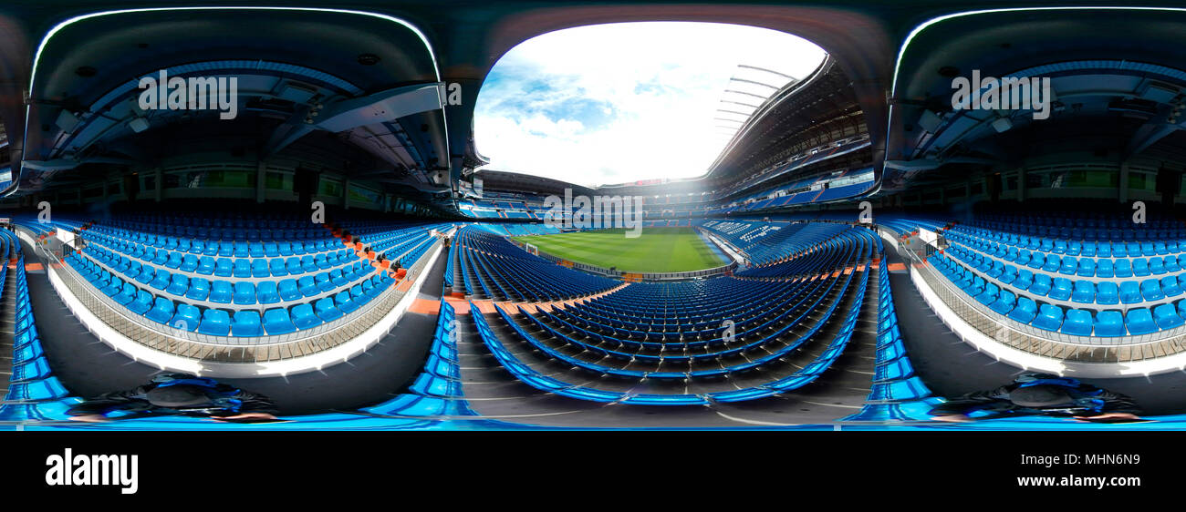 440 x 180 grad Panorama: Santiago Bernabeu Stadion, Real Madrid, Madrid. Foto Stock