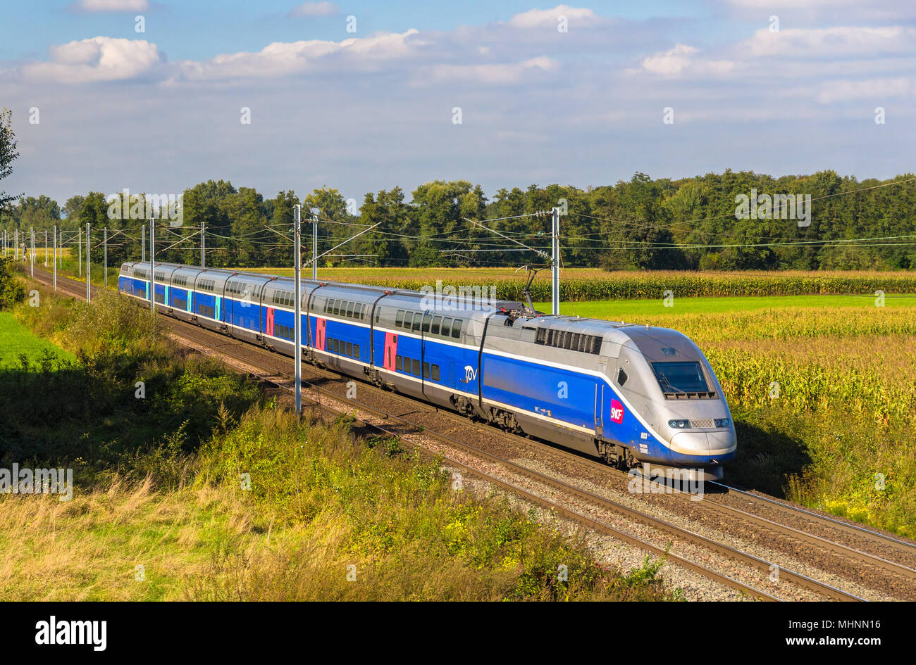 Strasburgo, Francia - 22 settembre: SNCF TGV treno Euroduplex su Foto Stock