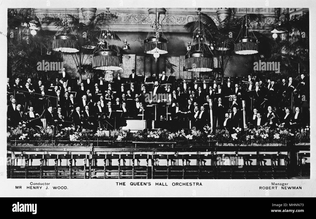 La Queen's Orchestra Hall di Londra, condotti da Sir Henry Joseph Wood, direttore Robert Newman. Data: circa 1910 Foto Stock