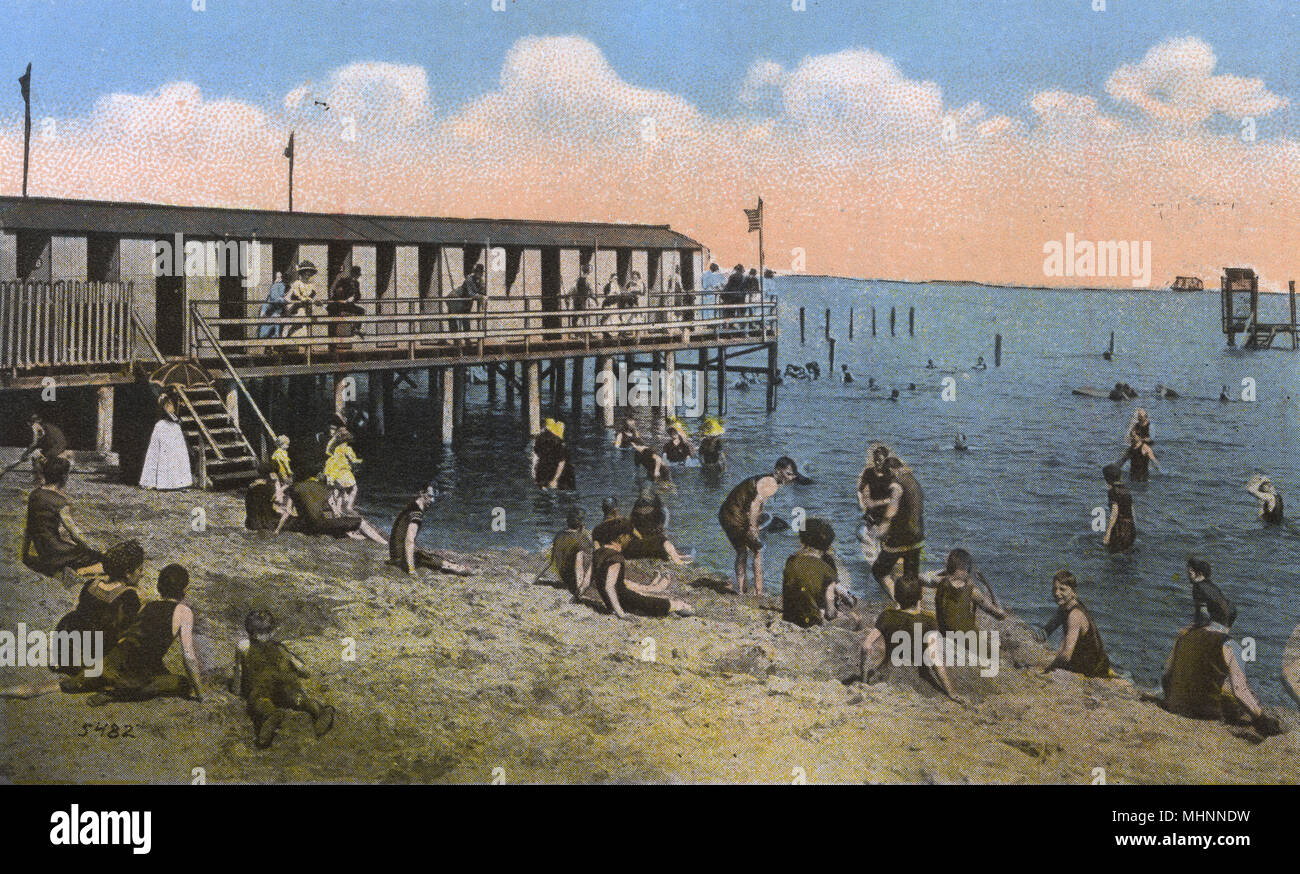 New Haven, Connecticut, Stati Uniti d'America - Savin Rock - Bathing Scene Foto Stock