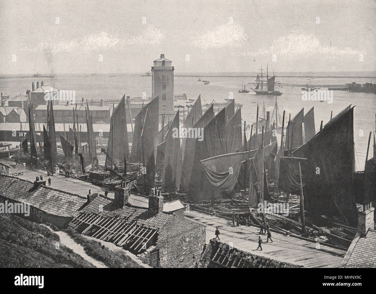 NORTH SHIELDS. La luce è scarsa. Molte barche a vela. Northumberland 1900 antica stampa Foto Stock