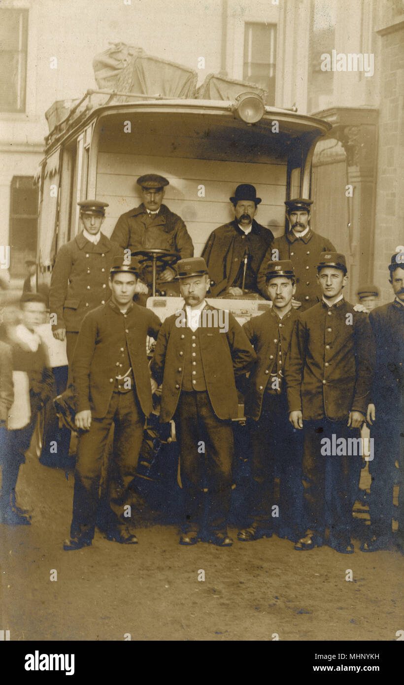 GPO Post Office Workers e GWR Motor Bus, Londra Foto Stock